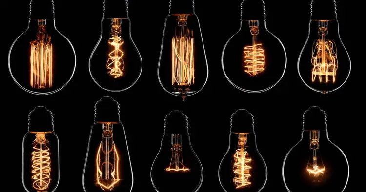 invention first light bulb history of electricity