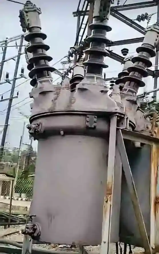 what is oil circuit breaker image